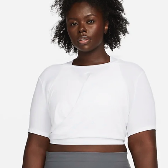 Nike Dri-FIT One Luxe Women's Twist Cropped Short-Sleeve Top  White Size 3X - Picture 1 of 7